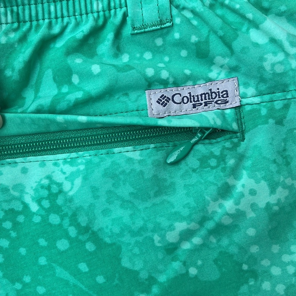 Brand new Columbia PFG Omni-shade shorts - Picture 10 of 16